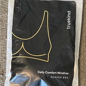 Daily Comfort Wirefree Shaper Bra. Size XL NWT. Beige